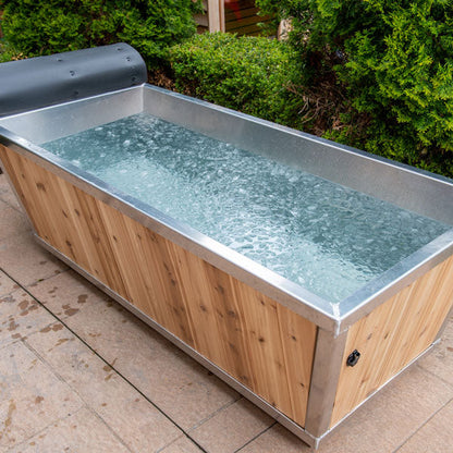 Dundalk Leisure Craft The Polar Cold Plunge Tub